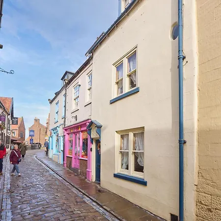 Host & - The Spirit * Whitby